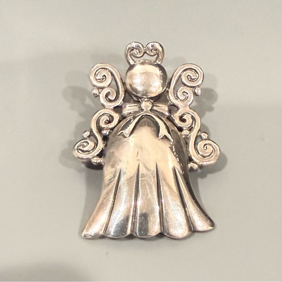 Sterling Silver Angel Pendant or Pin Brooch - Picture 2 of 3